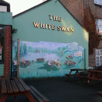 White Swan - Pubs Near Me - London, XGL White Swan - Pubs Near Me - London, XGL