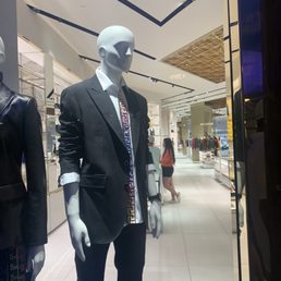 Loving the color and the ombré look. This is long overdue for the men who have to dress in a suit every day.