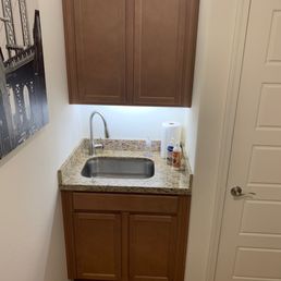 Utility sink Utility sink
