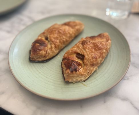 Cafe Fig by null