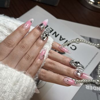 Beauty Gathering - finally found a place that has korean/japanese style gems for my nails  my new favorite place! 10/10 - Nail Salons Near Me - Cupertino, California