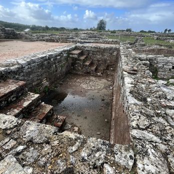 Conimbriga Roman Ruins & Museum - We think, a standing pool. - Historical Tours Near Me - Coimbra, 06