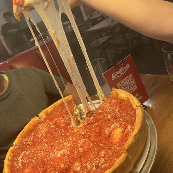Giordano's - Pizza Near Me - Chicago, Illinois Giordano's - Pizza Near Me - Chicago, Illinois