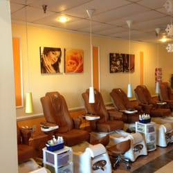 Pro Nails and Spa