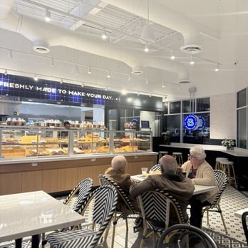 Paris Baguette - Bakeries Near Me - Tampa, Florida Paris Baguette - Bakeries Near Me - Tampa, Florida