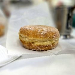 Peter Pan Donut & Pastry Shop - Jelly donut