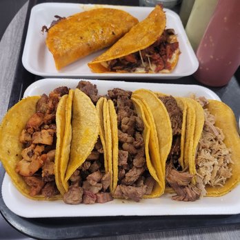 Tacos Chilangos - Up top- Campechana Bottom from left to right- carnitas, 2 asadas, birria and chicken - Mexican Near Me - Avondale, Arizona Tacos Chilangos - Up top- Campechana Bottom from left to right- carnitas, 2 asadas, birria and chicken - Mexican Near Me - Avondale, Arizona