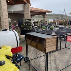 DC Farmers - Chicken run and nests