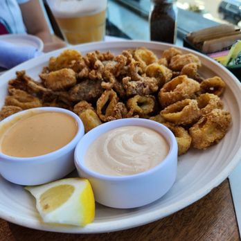 Monarch Ocean Pub - Calamari - Gastropubs Near Me - Del Mar, California