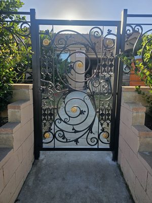 Entrance Gates - Please reach out to our team to get a virtual estimate on your next project. Entrance Gates - Please reach out to our team to get a virtual estimate on your next project.