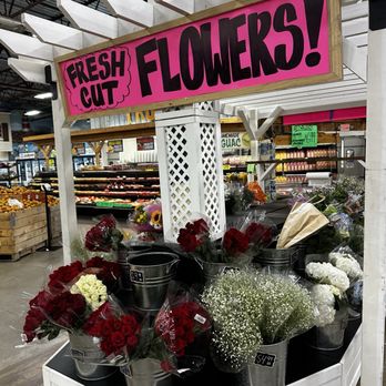 Detwiler's Farm Market - Farmers Market Near Me - Palmetto, Florida