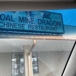 Coal Mine Dragon Chinese Restaurant - Outside