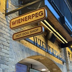 Wienerpeg - Signage