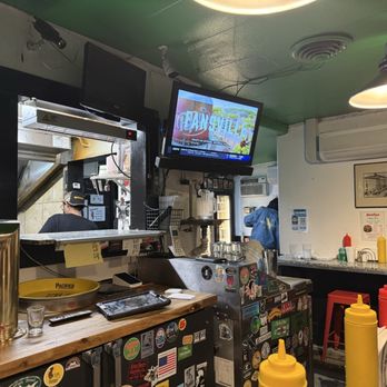 Beefy's - Inside - Diners Near Me - Reno, Nevada