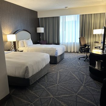 Hilton - Two queen bedroom - Hotels Near Me - Atlanta, Georgia