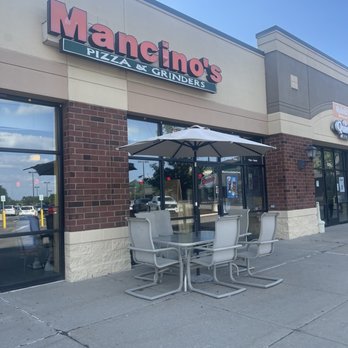 Mancino's Pizza & Grinders - the outside of a restaurant - Pizza Near Me - Saline, Michigan