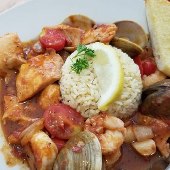 Shells Seafood - Cioppino - Seafood Near Me - St. Pete Beach, Florida