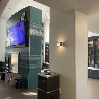 Hampton Inn & Suites Herndon-Reston - Hotels Near Me - Herndon, Virginia Hampton Inn & Suites Herndon-Reston - Hotels Near Me - Herndon, Virginia