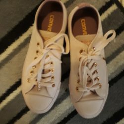 TK Maxx - Converse Echtes Leder *39.90€