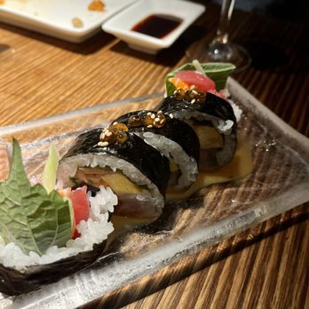 Saké - Chirashi roll - Bars Near Me - Sydney, NSW Saké - Chirashi roll - Bars Near Me - Sydney, NSW