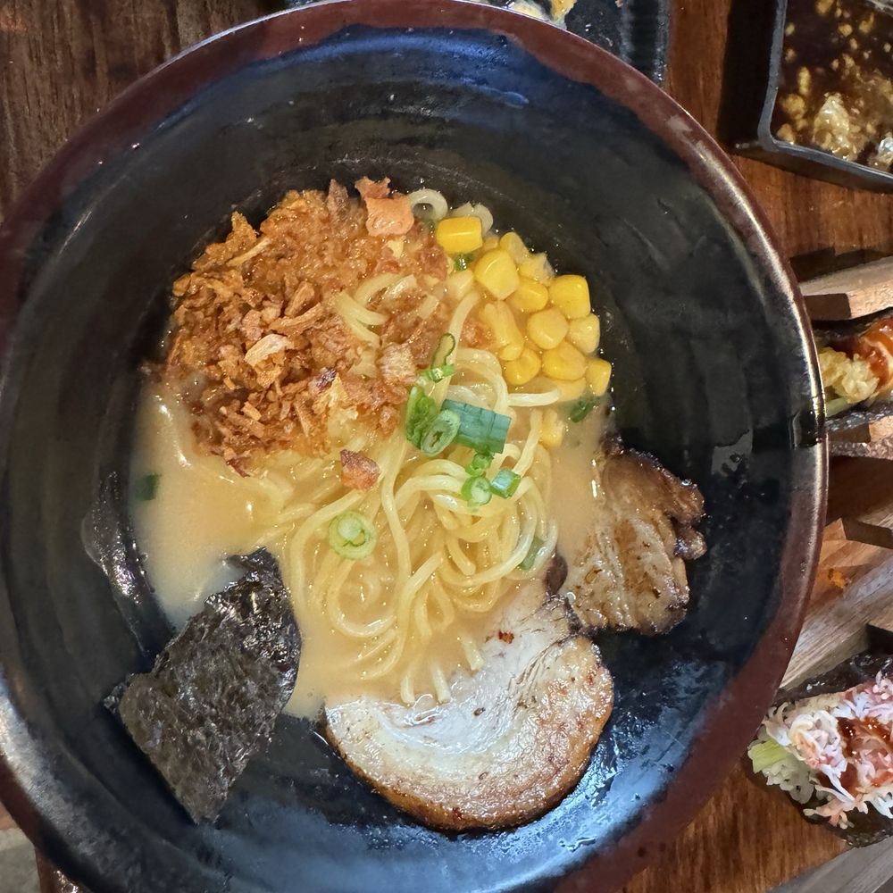 Sumo Sushi & Grill - Tonkotsu ramen - Japanese Near Me - Seattle, Washington Sumo Sushi & Grill - Tonkotsu ramen - Japanese Near Me - Seattle, Washington