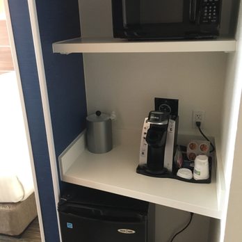 Holiday Inn Express Evansville - Keurig in the room - Hotels Near Me - Evansville, Indiana Holiday Inn Express Evansville - Keurig in the room - Hotels Near Me - Evansville, Indiana
