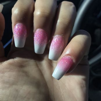 Sissy Nails - My pinky has a huge chunk (was bleeding profusely at the salon) taken out of the cuticle! - Nail Salons Near Me - Daytona Beach, Florida