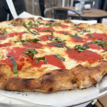 Max and Leo's - Pizza - Pizza Near Me - Chelmsford, Massachusetts
