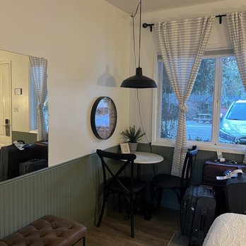 Emerald Valley Inn - The room - Hotels Near Me - Port Angeles, Washington