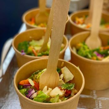 TableTop Craft Services - Spicy soup salad served as a quick snack before lunch - Food Delivery Services Near Me TableTop Craft Services - Spicy soup salad served as a quick snack before lunch - Food Delivery Services Near Me