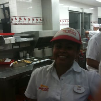 In-N-Out Burger - SONIA! - Fast Food Near Me - Millbrae, California In-N-Out Burger - SONIA! - Fast Food Near Me - Millbrae, California