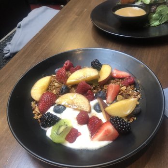 Ella Elli - Greek Yogurt, Market Fruit, Wildflower Honey, Granola - Wine Bars Near Me - Chicago, Illinois Ella Elli - Greek Yogurt, Market Fruit, Wildflower Honey, Granola - Wine Bars Near Me - Chicago, Illinois