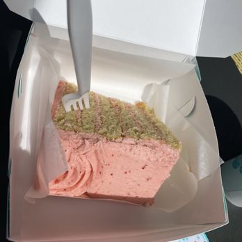 SusieCakes - Strawberry cake. So so good! - Bakeries Near Me - Costa Mesa, California SusieCakes - Strawberry cake. So so good! - Bakeries Near Me - Costa Mesa, California