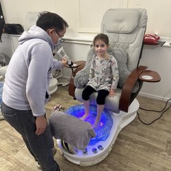 Queen House Nails - Lillian have her first pedicure