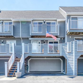 First Choice Garage Doors - Garage Door Services Near Me - Easton, Maryland First Choice Garage Doors - Garage Door Services Near Me - Easton, Maryland