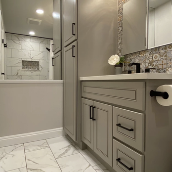 Adaptive Services & Design - Mildred Ave. Guest Bathroom - Interior Design Near Me - Los Angeles, California