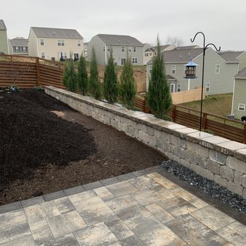Southern Shade Landscaping - Faux stone wall - Landscaping Near Me - Knoxville, Tennessee Southern Shade Landscaping - Faux stone wall - Landscaping Near Me - Knoxville, Tennessee