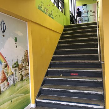 Rainbow Castle - Steps to 2nd floor - Indoor Playcenter Near Me - Flushing, New York