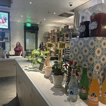 Flower Child - Bar on the left (can order in a separate line) - Salad Near Me - Henderson, Nevada