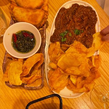 Taberna El Sur de Huertas - Empanadas and Ropa Vieja - Spanish Near Me - Madrid, M
