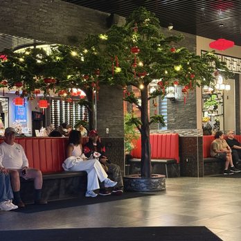 Wu's House - Sushi Bars Near Me - Naperville, Illinois
