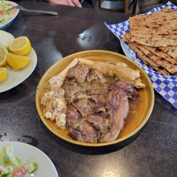 Kaleh pacheh Kaleh pacheh