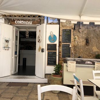 Calamaro - Lovely seaside dining, alfresco! - Piano Bars Near Me - Marzamemi, SR
