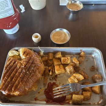 Fratelli Cafe - Basic croissant - Coffee & Tea Near Me - Marina Del Rey, California