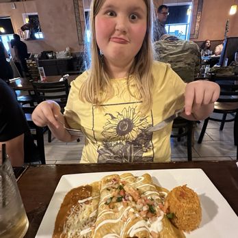 Agave Azteca Mexican Bar & Grill - Mexican Near Me - Saint Robert, Missouri