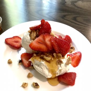 Huxley's Bookmark Cafe - Greek yogurt - American Near Me - Meriden, Connecticut Huxley's Bookmark Cafe - Greek yogurt - American Near Me - Meriden, Connecticut