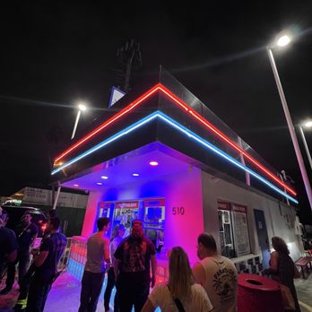 Charlie's Ice Cream - Walk up order windows - Ice Cream & Frozen Yogurt Near Me - Hialeah, Florida Charlie's Ice Cream - Walk up order windows - Ice Cream & Frozen Yogurt Near Me - Hialeah, Florida