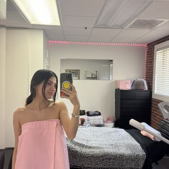 Skin Bottega - Estheticians Near Me - Pasadena, California Skin Bottega - Estheticians Near Me - Pasadena, California