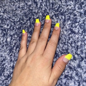 Q Nail Lounge - David did a flawless job on my nails!! - Nail Salons Near Me - Tucson, Arizona