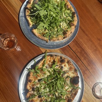 Brickery Pizza - Pesto pizza and Fig pizza - Pizza Near Me - Mendocino, California Brickery Pizza - Pesto pizza and Fig pizza - Pizza Near Me - Mendocino, California